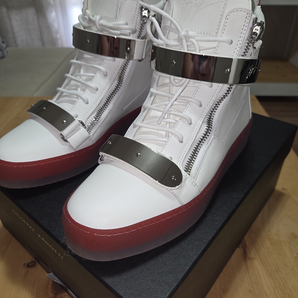 Giuseppe Zanotti White and Silver High-Tops with Red Soles - Picture 11 of 13